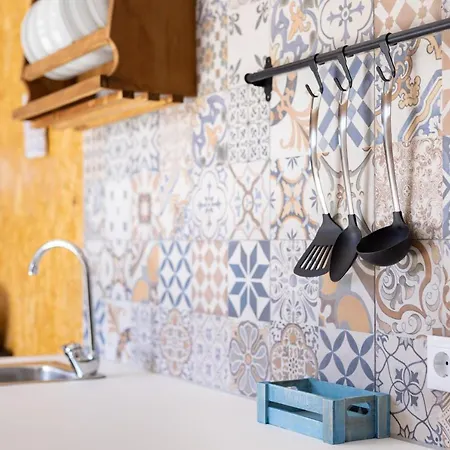 Latas Del Almendro 2