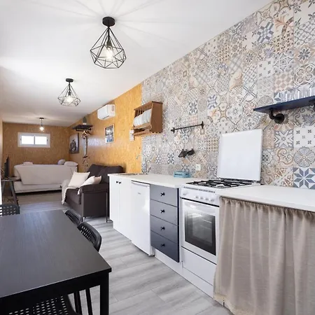 Сasa de vacaciones Latas Del Almendro 2